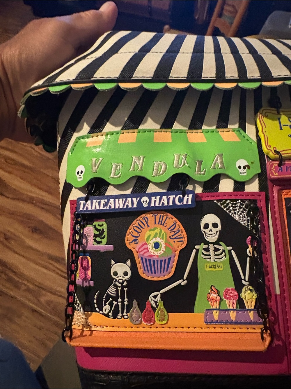 Vendula London I-Scream Grab Bag. - Picture 2 of 16